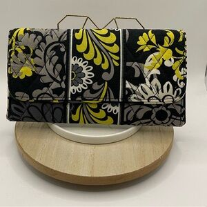 VERA BRADLEY Wallet - Yellow and Black Paisley Pattern, Magnetic Closure